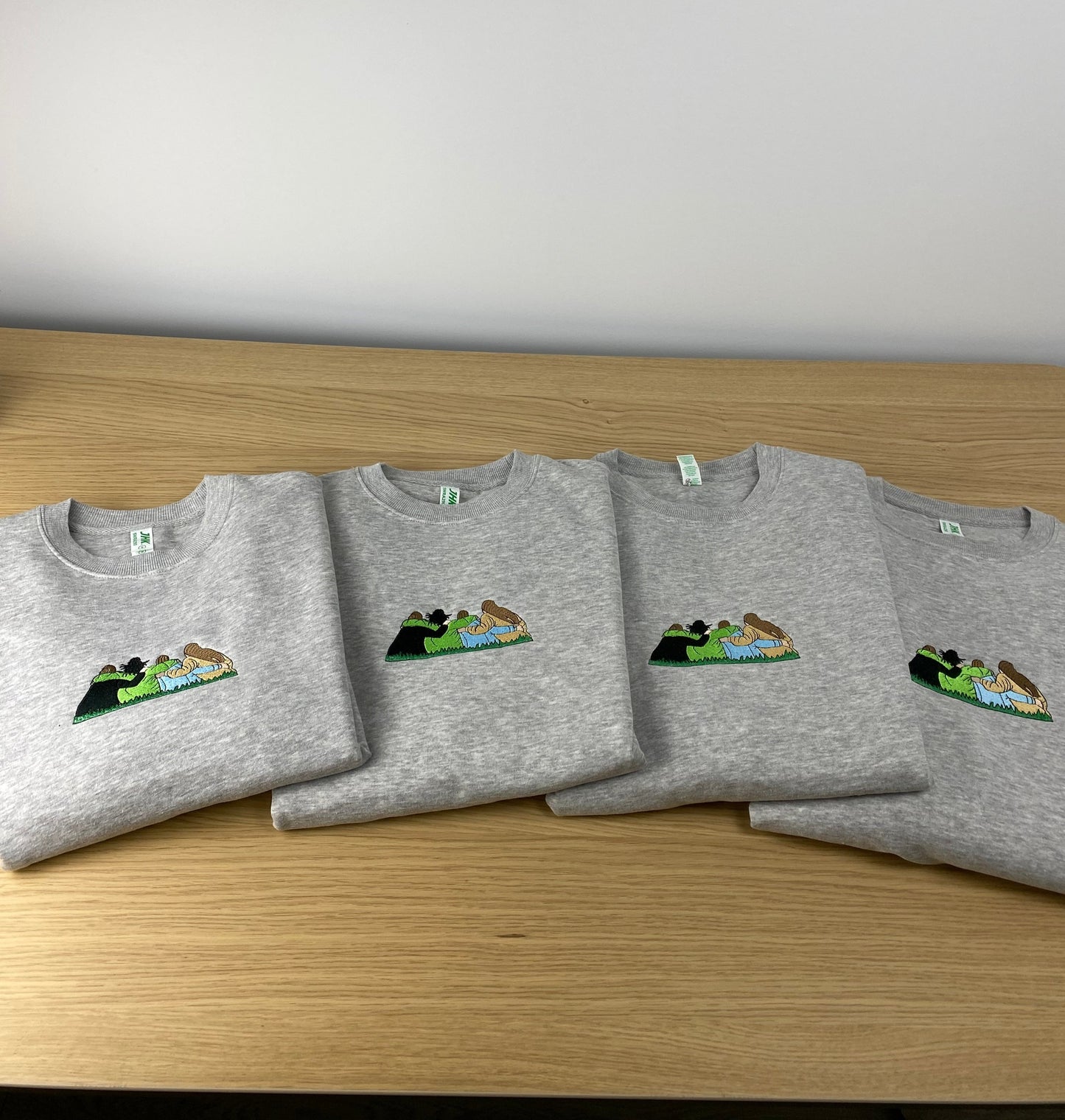 PACK 4 SUDADERAS PERSONALIZADAS - MISMO DISEÑO